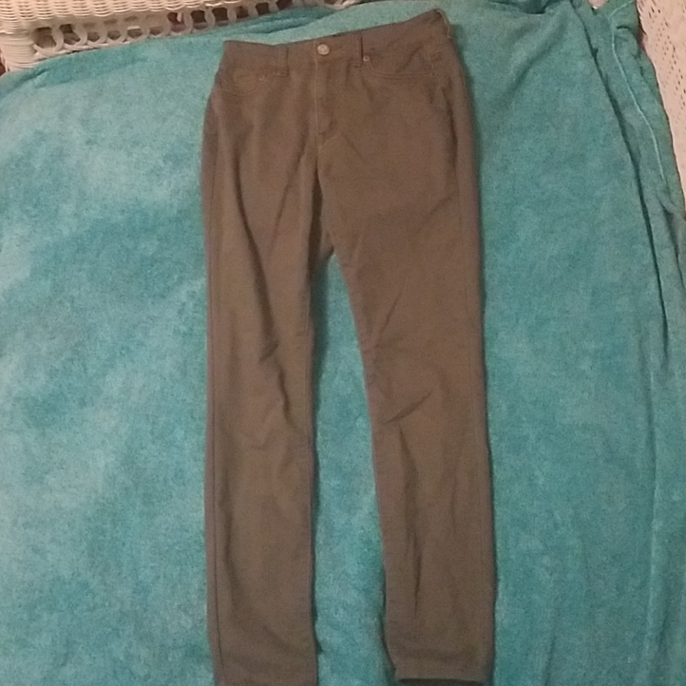 Olive green high waisted jeggings
